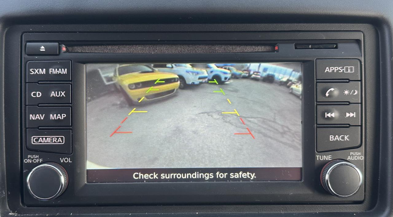 2018 Nissan NV200 SV Photo