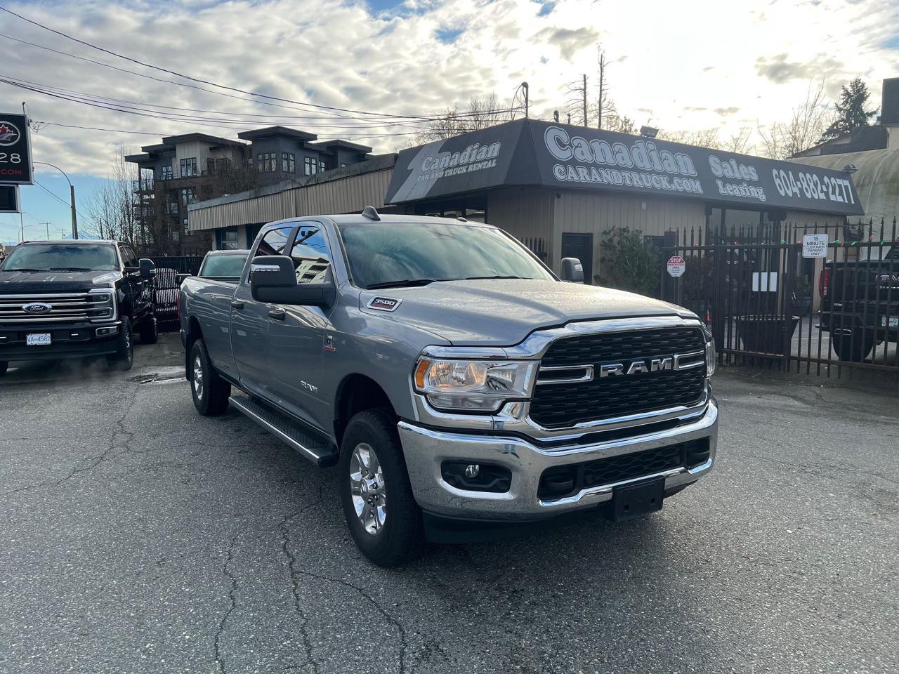 2024 RAM 3500 Big Horn 4x4 Crew Cab 8' Box Photo17