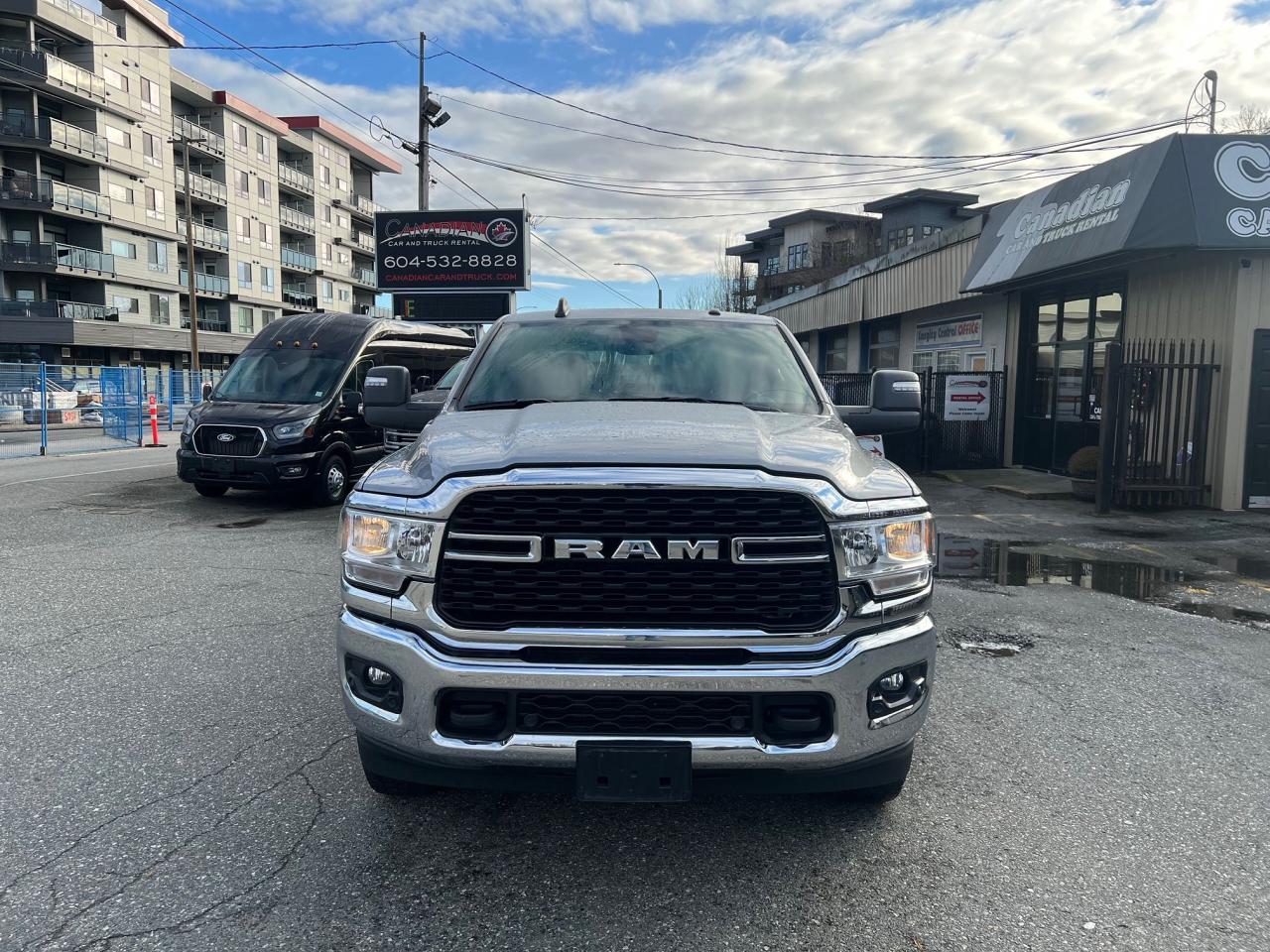 2024 RAM 3500 Big Horn 4x4 Crew Cab 8' Box Photo18