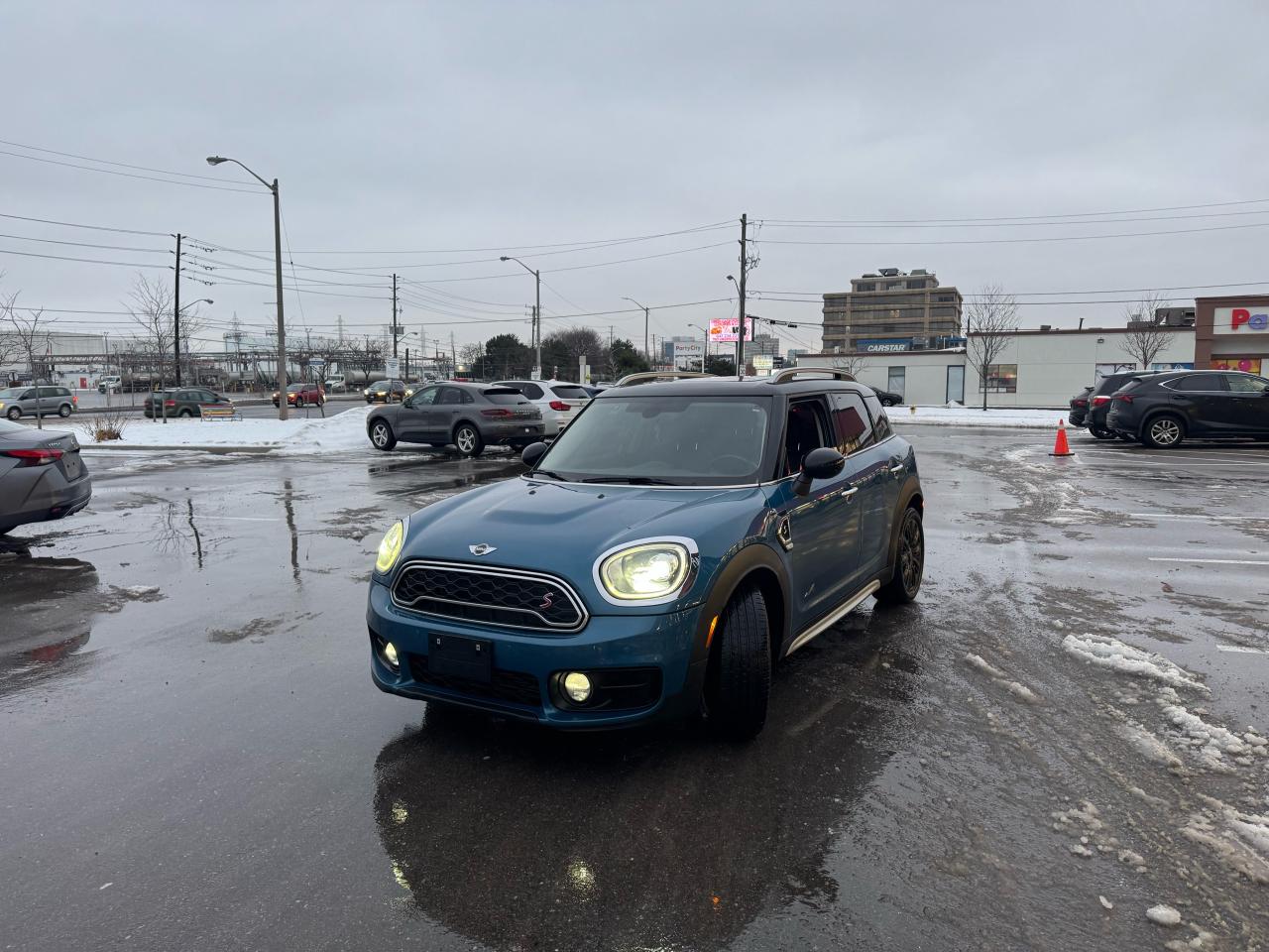 2018 MINI Cooper Countryman Cooper S AWD LEATHER PANO/ROOF B/SPOT REAR CAMERA Photo2