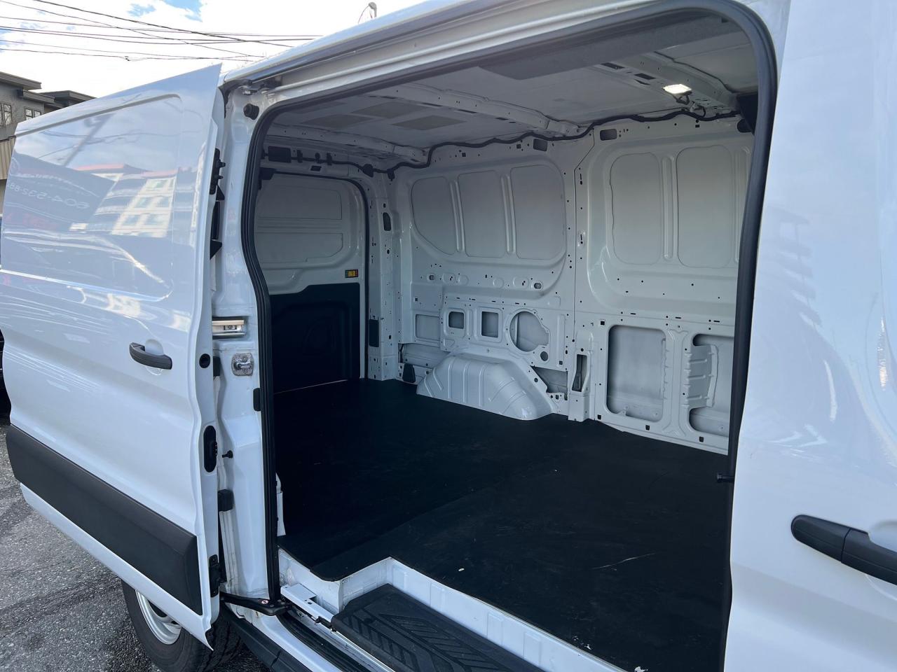 2023 Ford Transit Cargo Van  Photo25