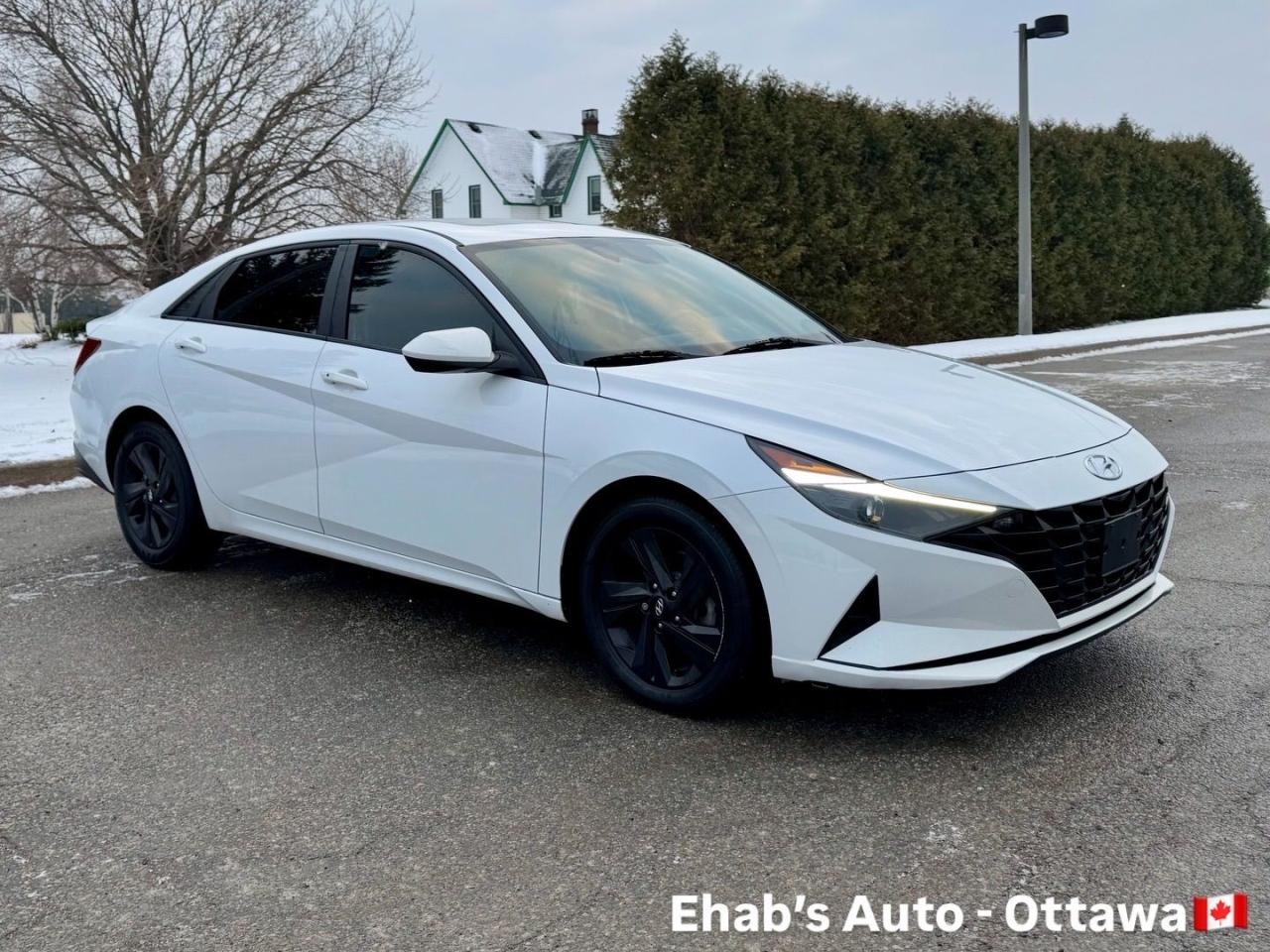 2021 Hyundai Elantra Preferred Sun & Tech pkg Photo