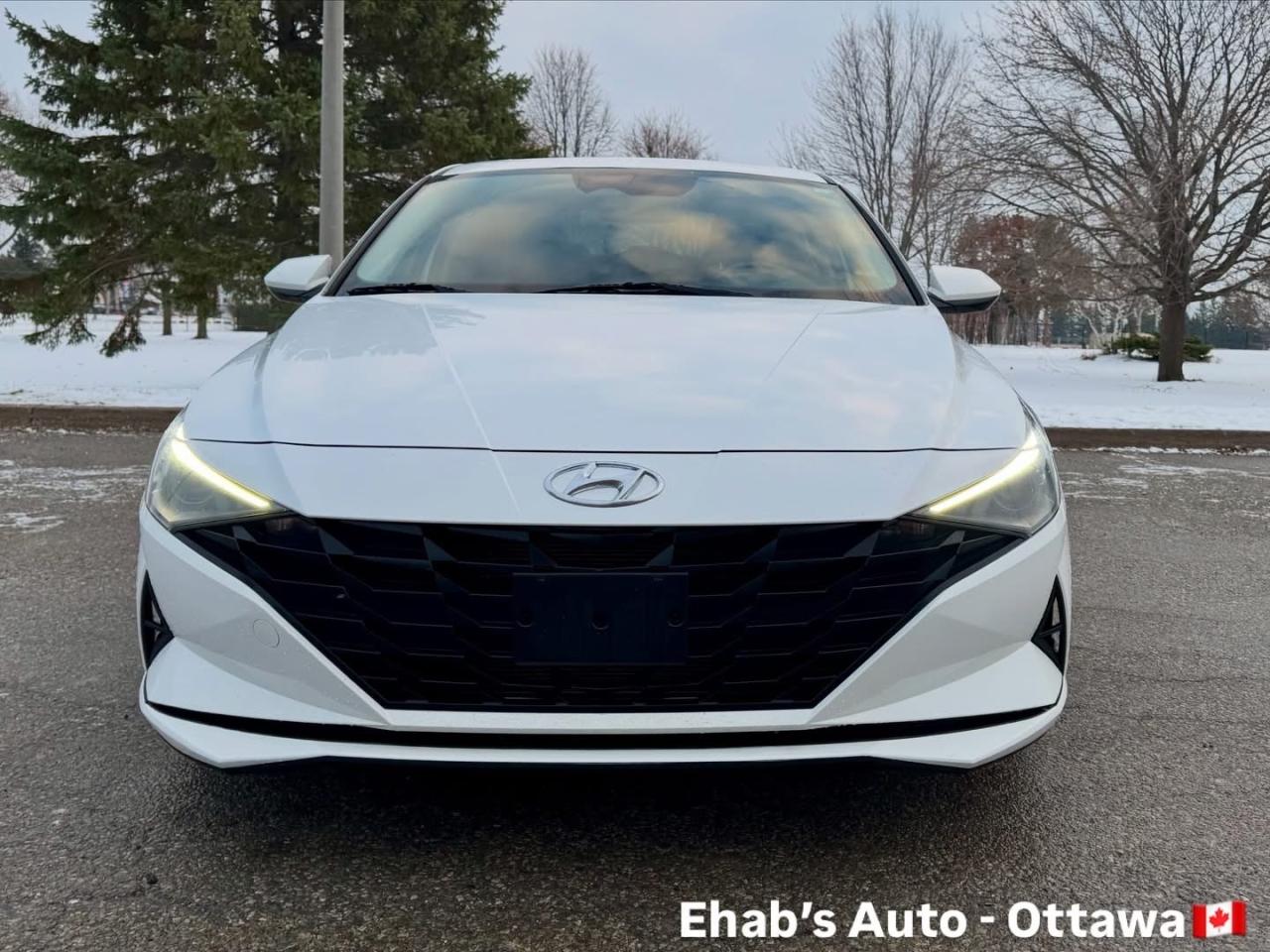 2021 Hyundai Elantra Preferred Sun & Tech pkg Photo