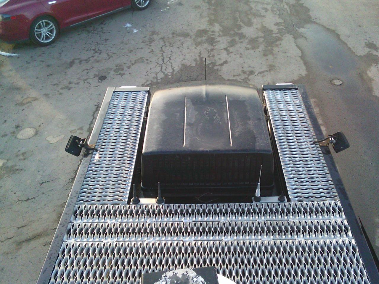 2010 Mercedes-Benz Sprinter 3500 144 Photo