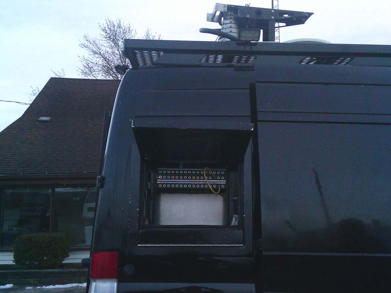 2010 Mercedes-Benz Sprinter 3500 144 Photo