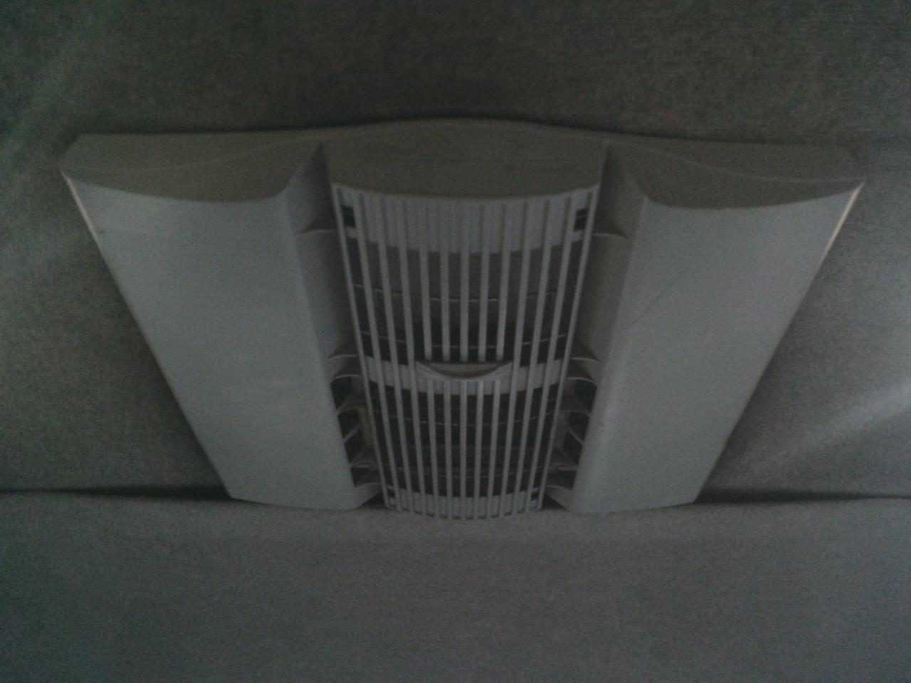 2010 Mercedes-Benz Sprinter 3500 144 Photo