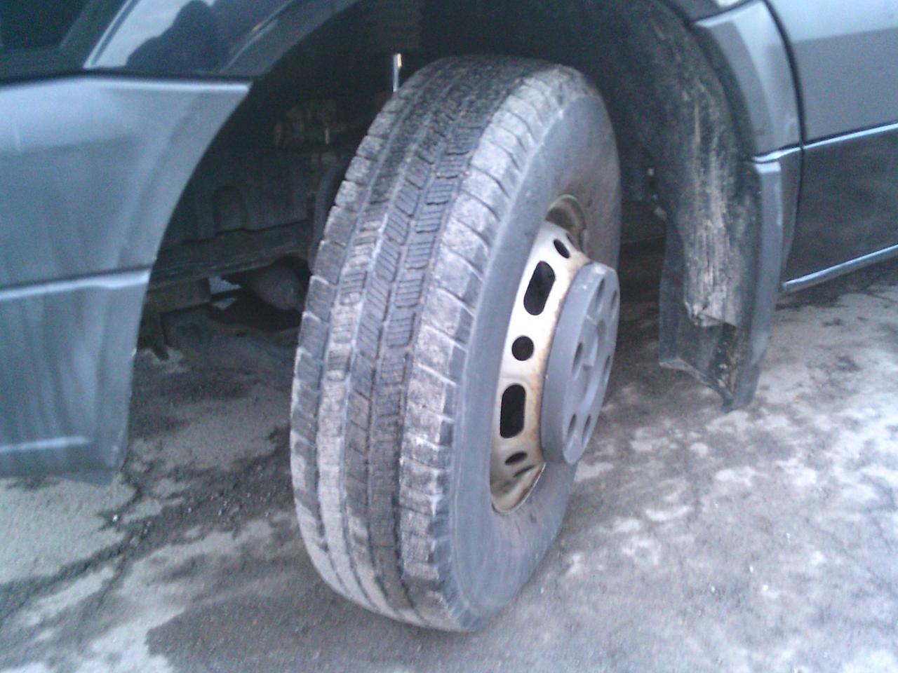 2010 Mercedes-Benz Sprinter 3500 144 Photo