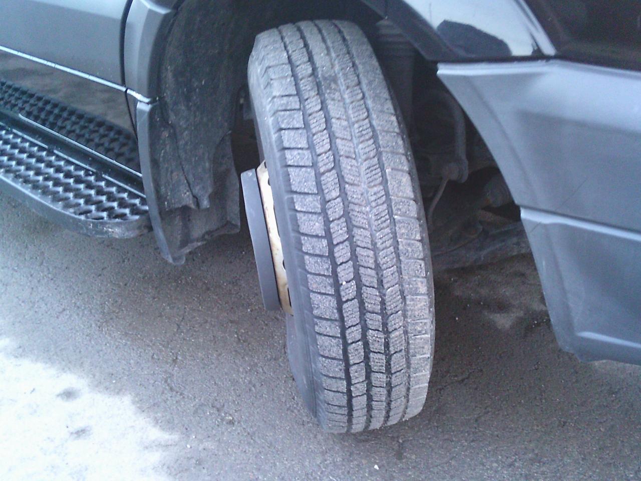 2010 Mercedes-Benz Sprinter 3500 144 Photo