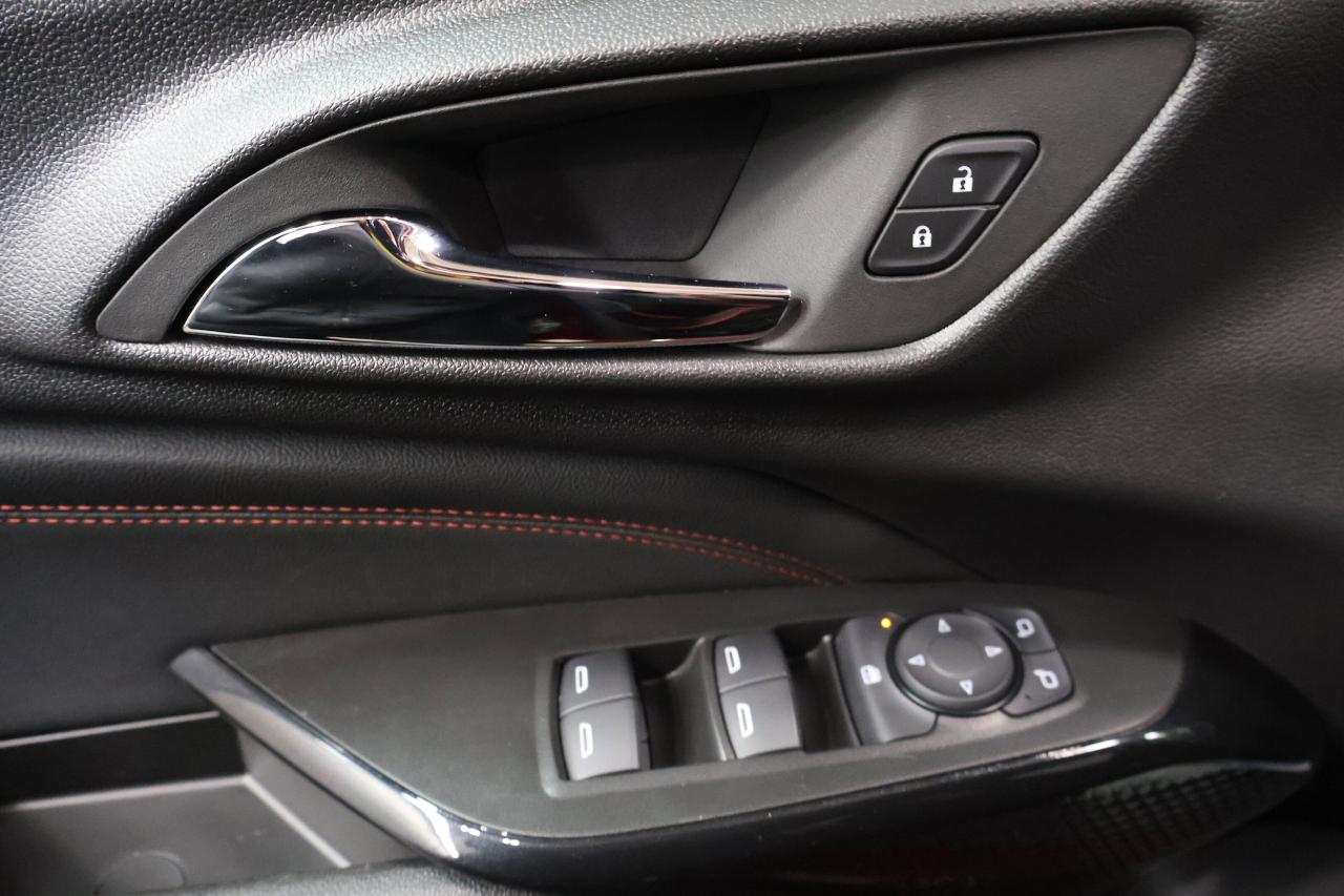 2025 Chevrolet Trax 2RS | | Heated Seats | Photo