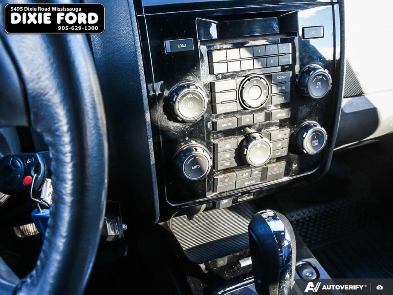 2011 Ford Escape Limited Photo