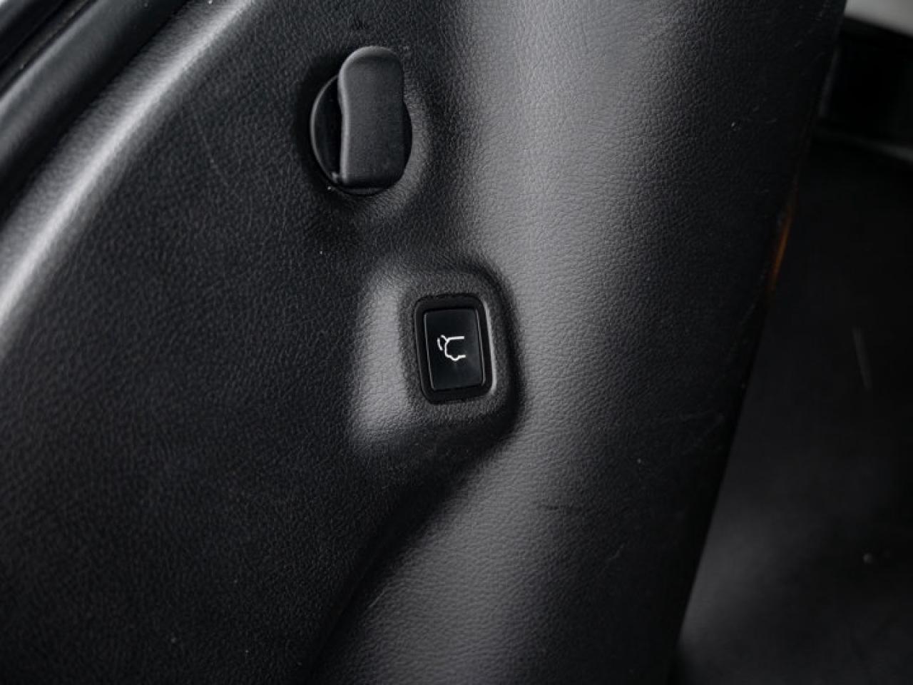 2022 Jeep Compass Trailhawk Photo