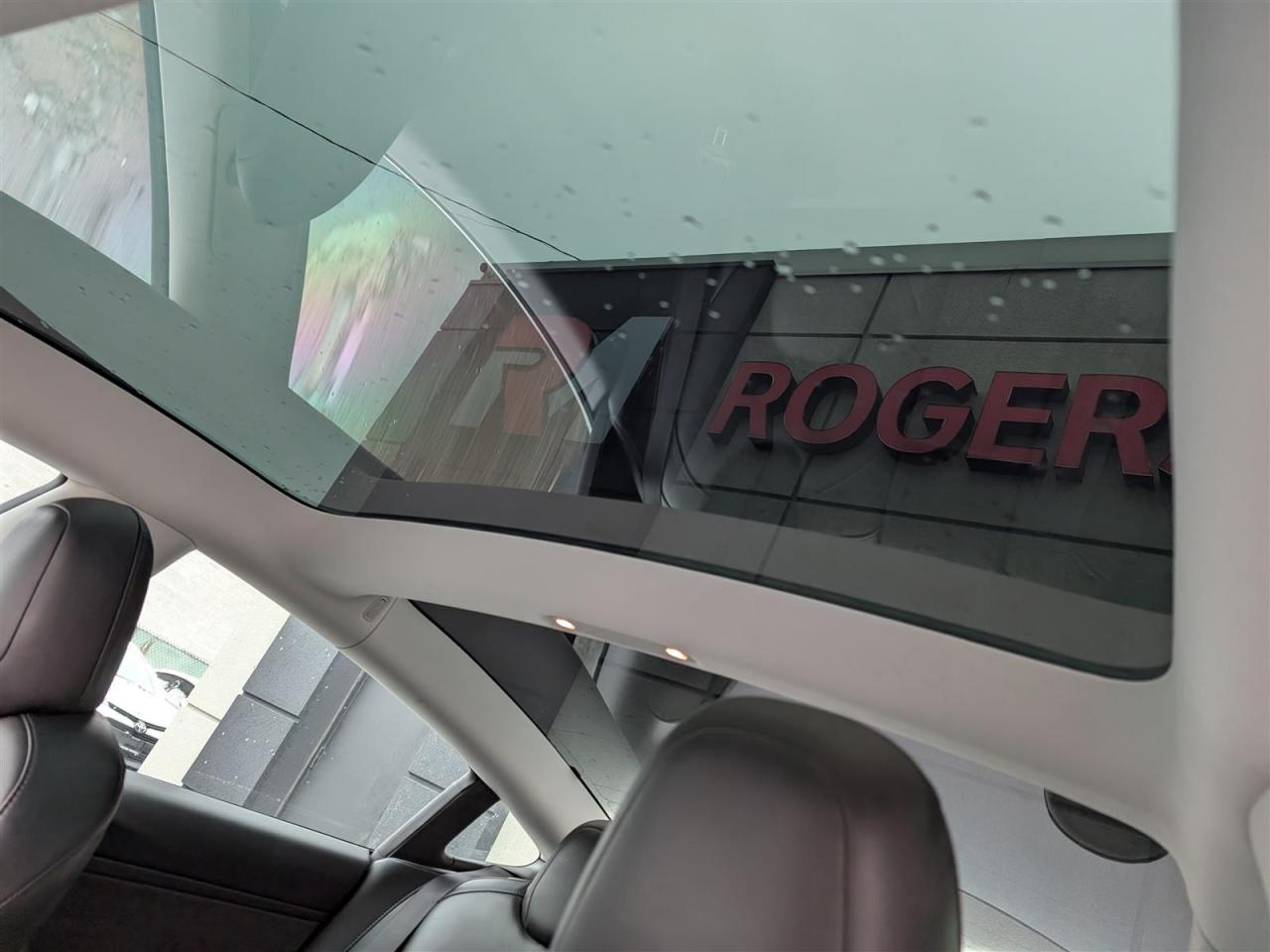 2019 Tesla Model 3 STANDARD RANGE PLUS Photo