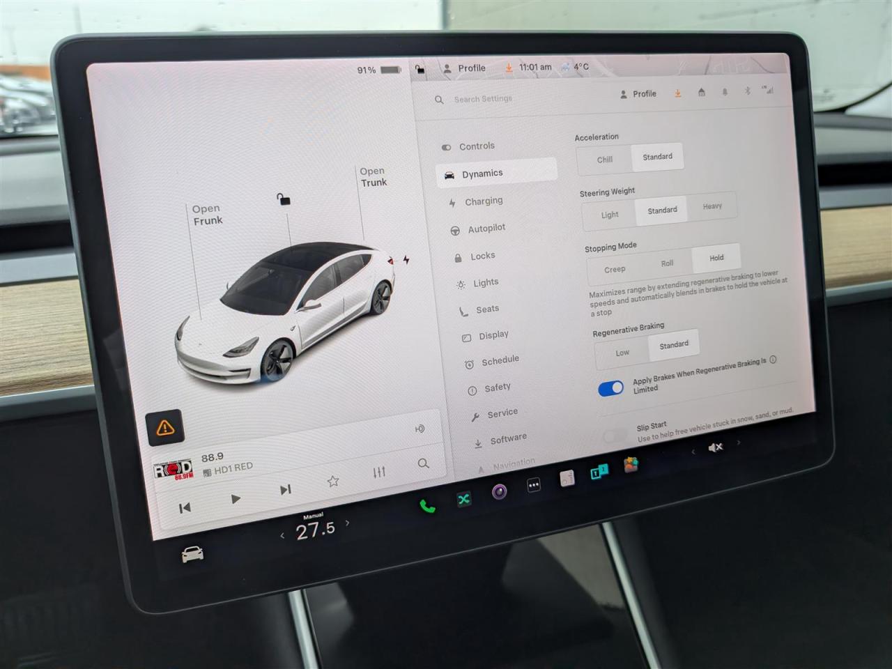 2019 Tesla Model 3 STANDARD RANGE PLUS Photo