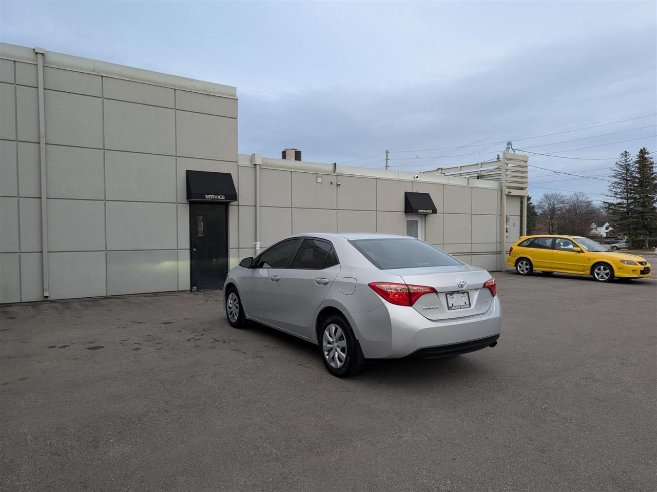 2018 Toyota Corolla LE -  HTD SEATS - TECH FEATURES