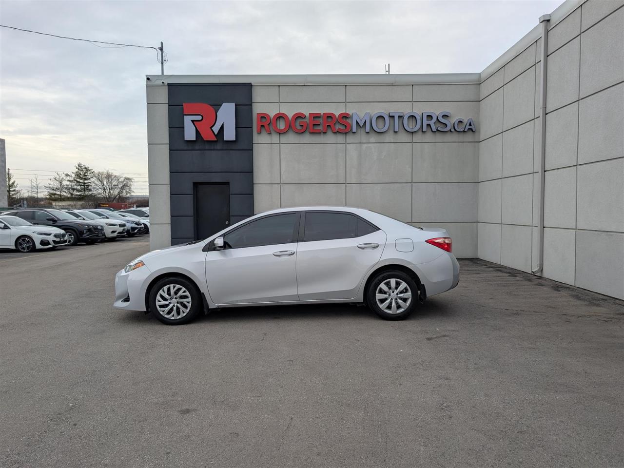 2018 Toyota Corolla LE -  HTD SEATS - TECH FEATURES