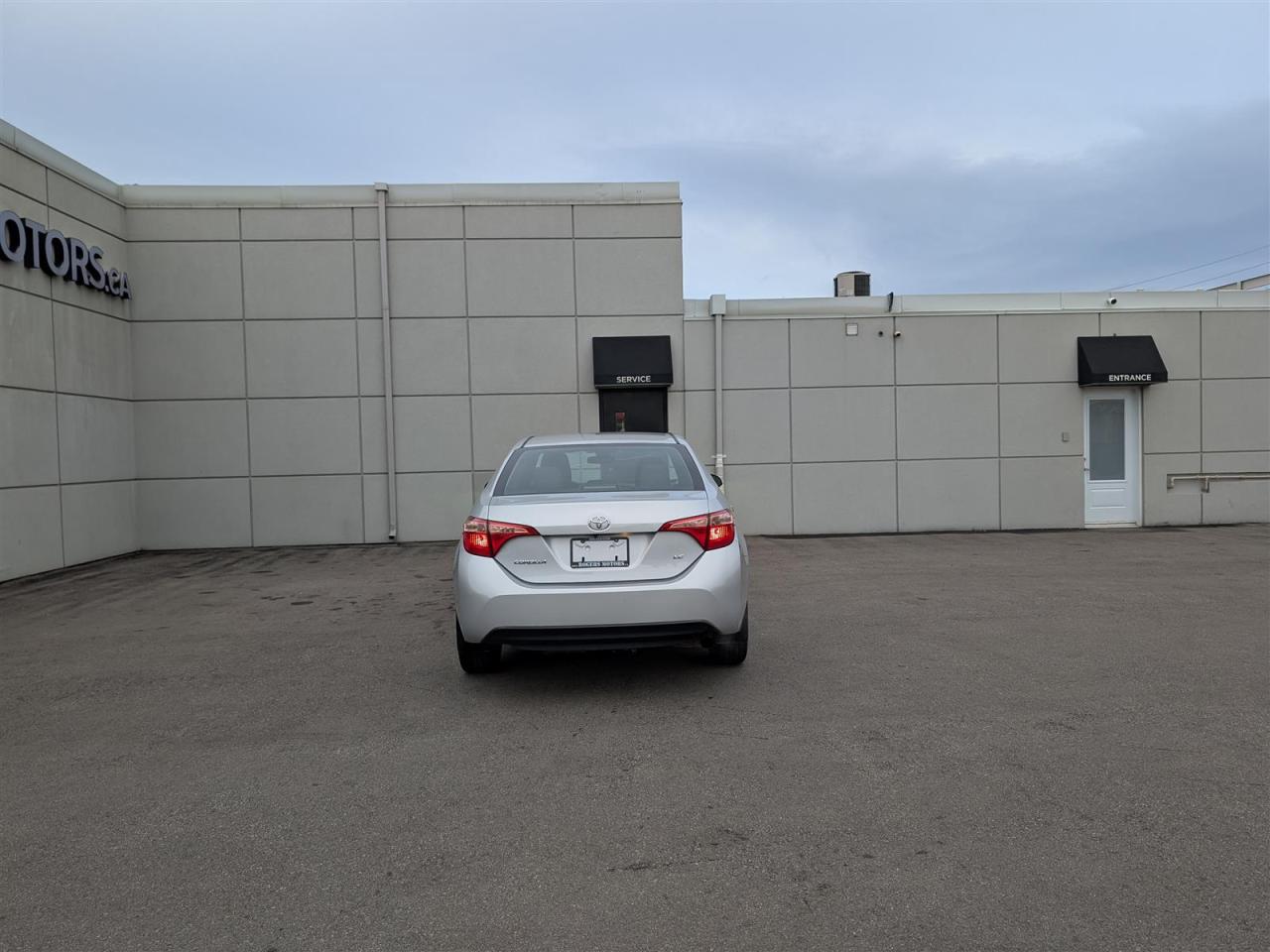 2018 Toyota Corolla LE -  HTD SEATS - TECH FEATURES