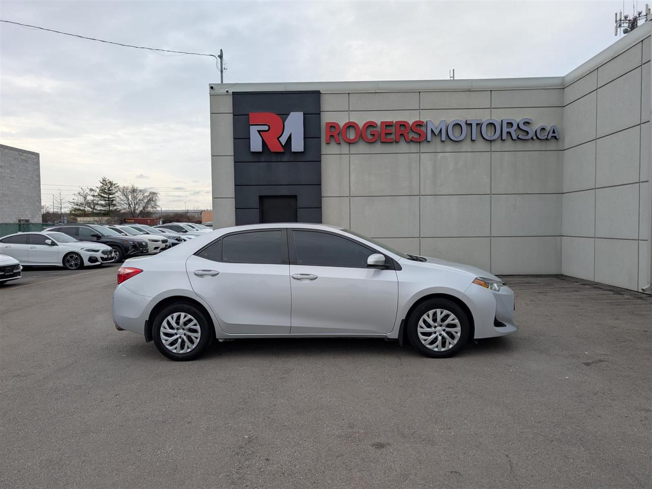 2018 Toyota Corolla LE -  HTD SEATS - TECH FEATURES