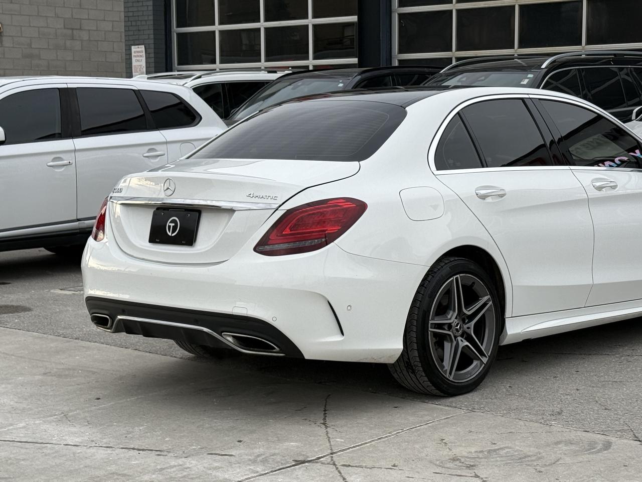2019 Mercedes-Benz C-Class 300 //AMG PKG | PANO | 360 CAMERA | AMBIENT LIGHT Photo