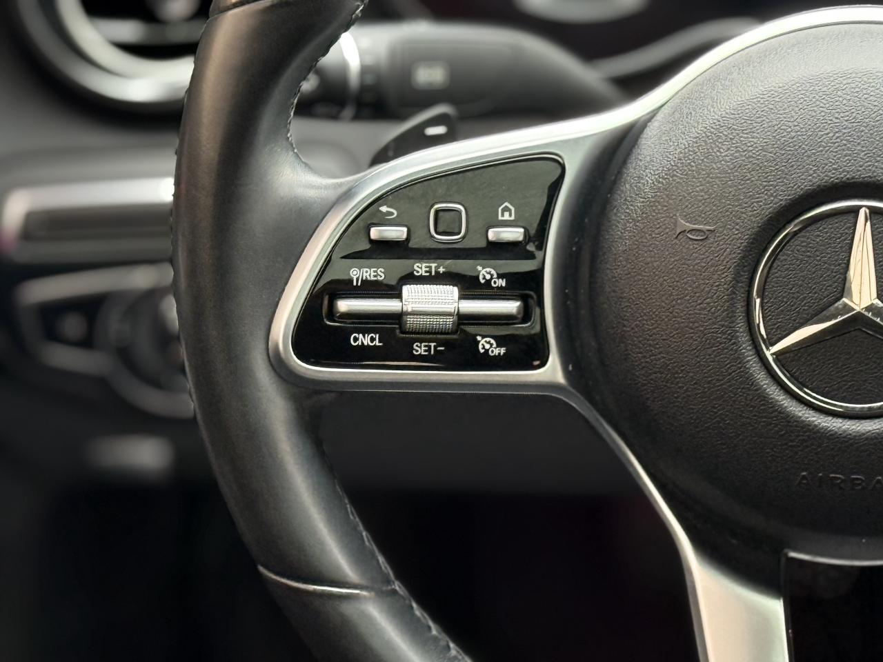 2019 Mercedes-Benz C-Class 300 //AMG PKG | PANO | 360 CAMERA | AMBIENT LIGHT Photo