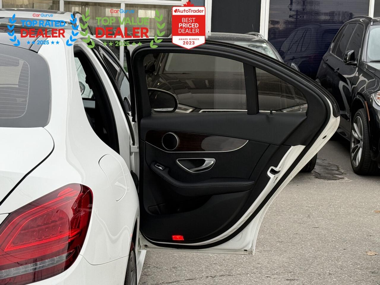 2019 Mercedes-Benz C-Class 300 //AMG PKG | PANO | 360 CAMERA | AMBIENT LIGHT Photo