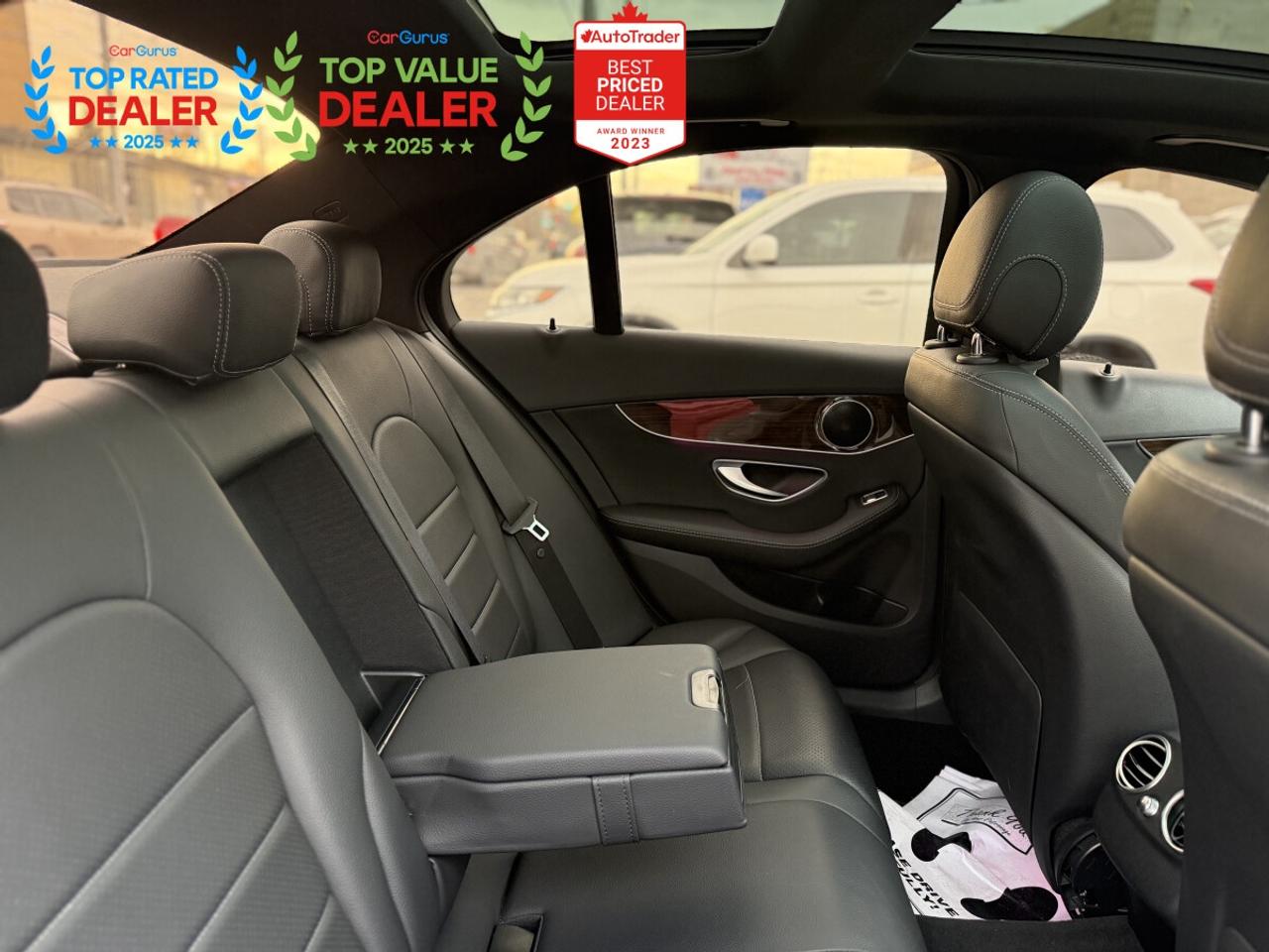 2019 Mercedes-Benz C-Class 300 //AMG PKG | PANO | 360 CAMERA | AMBIENT LIGHT Photo