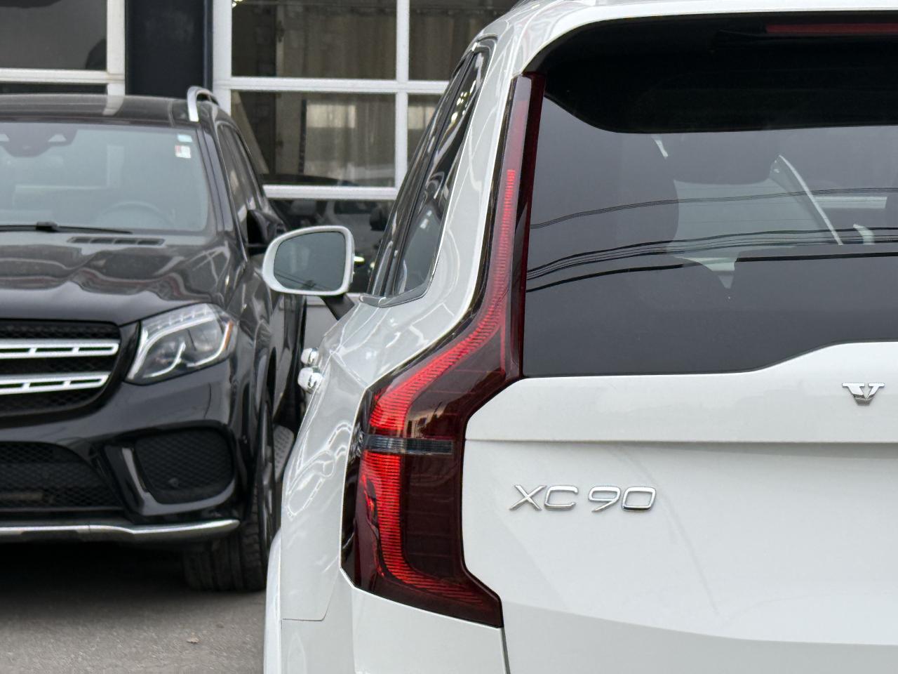 2017 Volvo XC90 T6 INSCRIPTION | PANO | BACK UP CAMERA | LOADED Photo