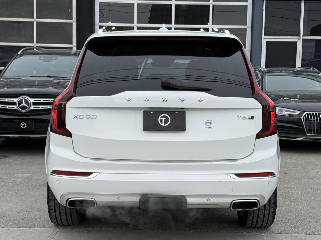 2017 Volvo XC90 T6 INSCRIPTION | PANO | BACK UP CAMERA | LOADED Photo