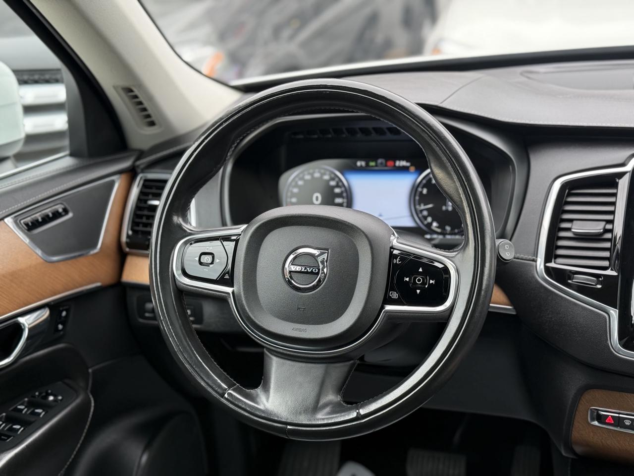 2017 Volvo XC90 T6 INSCRIPTION | PANO | BACK UP CAMERA | LOADED Photo