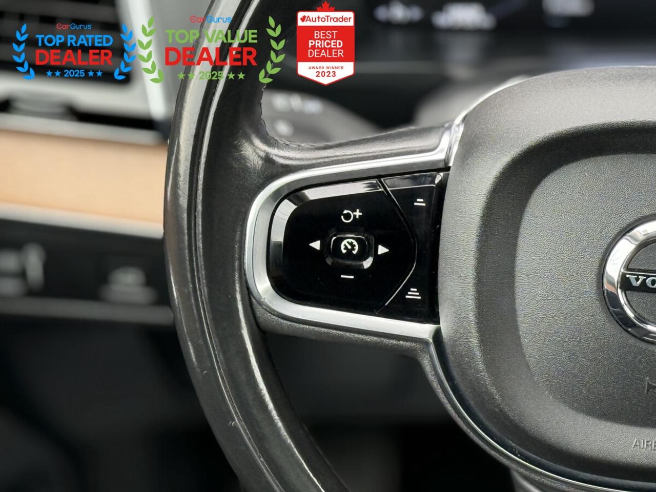 2017 Volvo XC90 T6 INSCRIPTION | PANO | BACK UP CAMERA | LOADED Photo