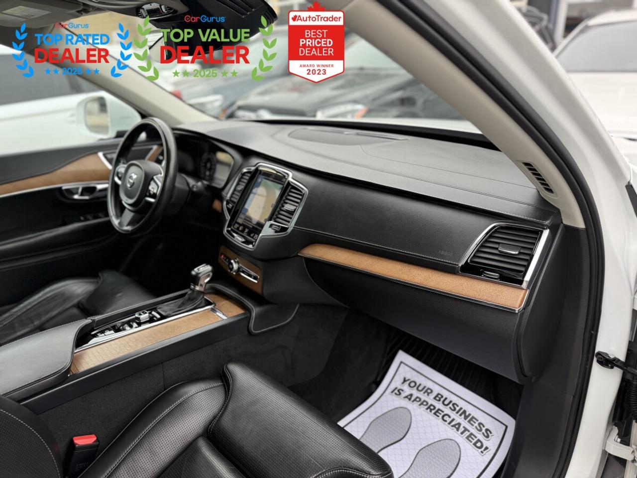 2017 Volvo XC90 T6 INSCRIPTION | PANO | BACK UP CAMERA | LOADED Photo