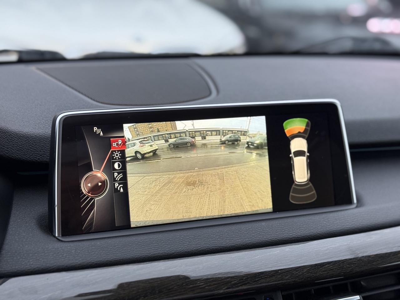 2016 BMW X5 //M PKG | PANO | HARMAN KARDON | HUD | LOADED Photo