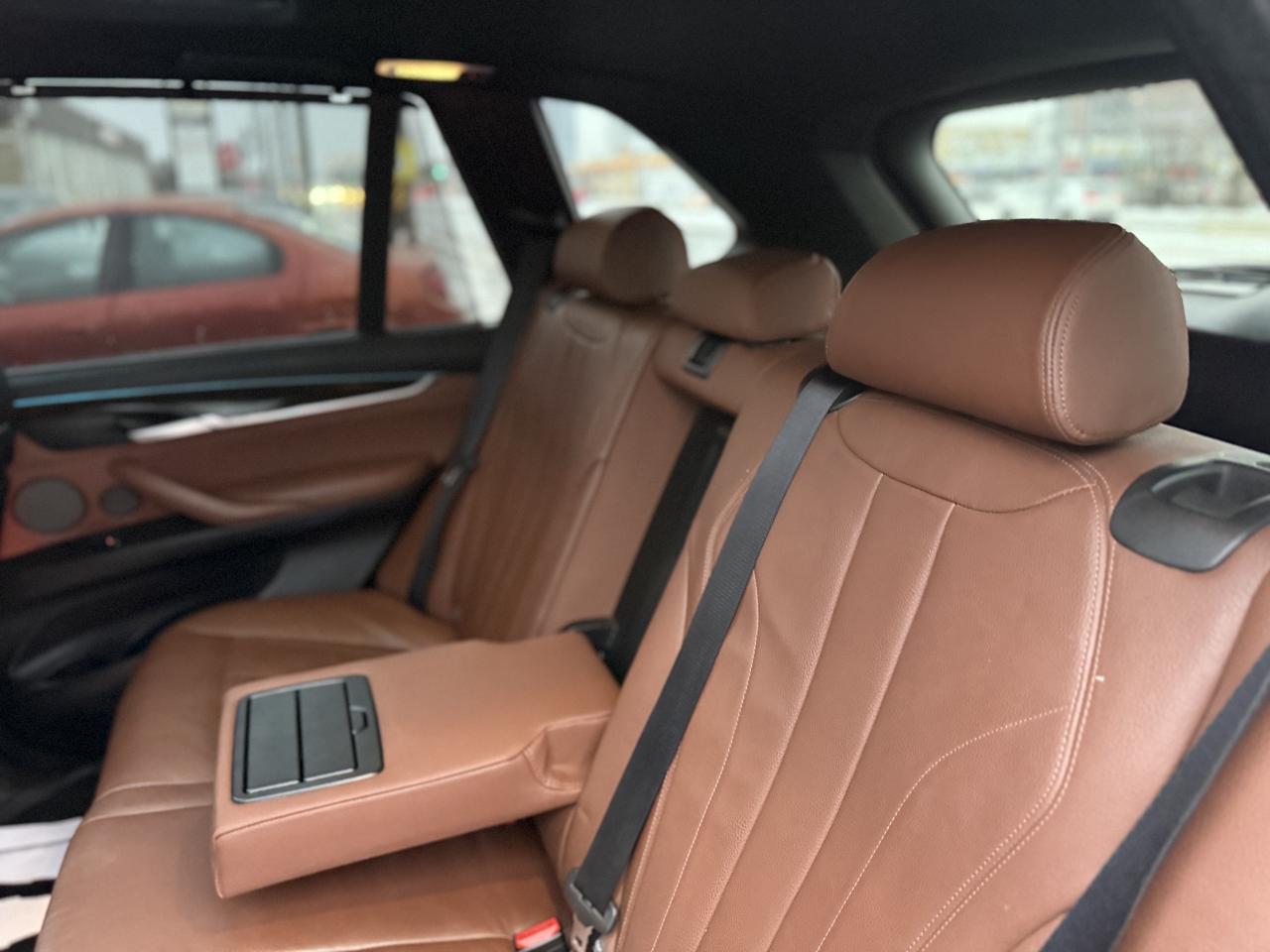 2016 BMW X5 //M PKG | PANO | HARMAN KARDON | HUD | LOADED Photo