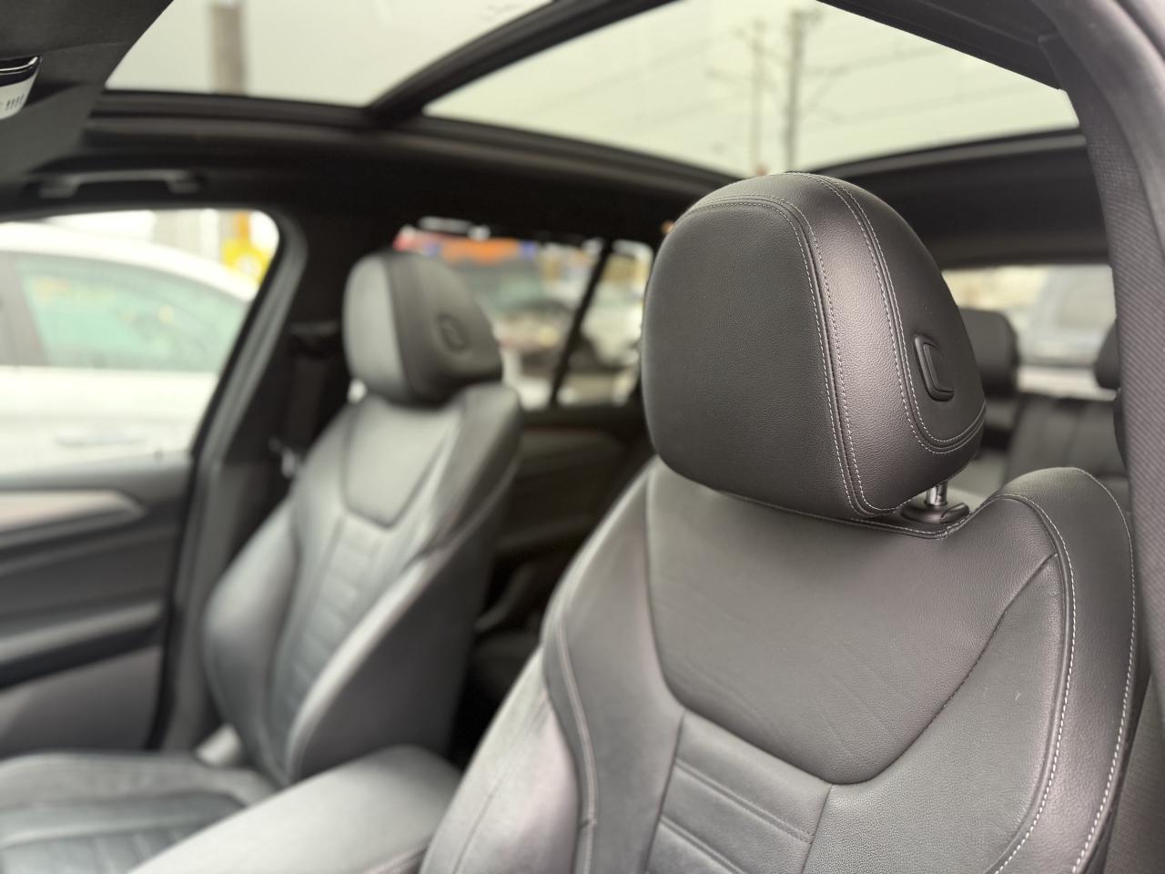 2018 BMW X3 PREMIUM PKG | PANO | CARPLAY | LOADED Photo