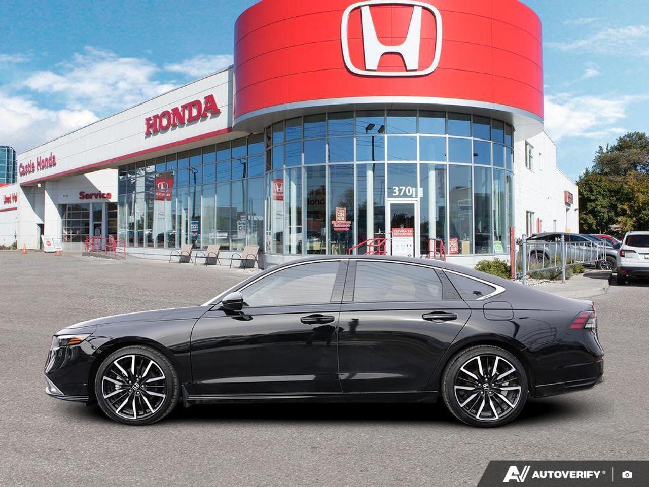 2023 Honda Accord Hybrid Photo2