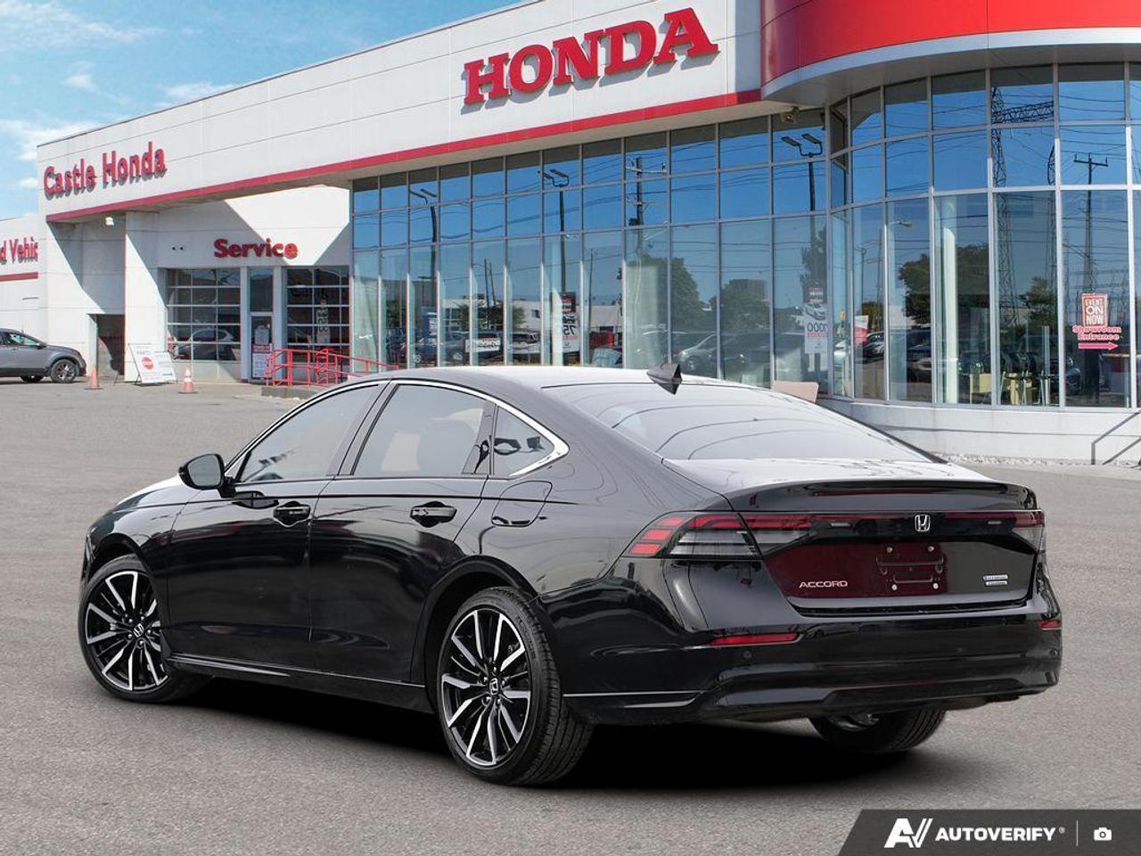 2023 Honda Accord Hybrid Photo3