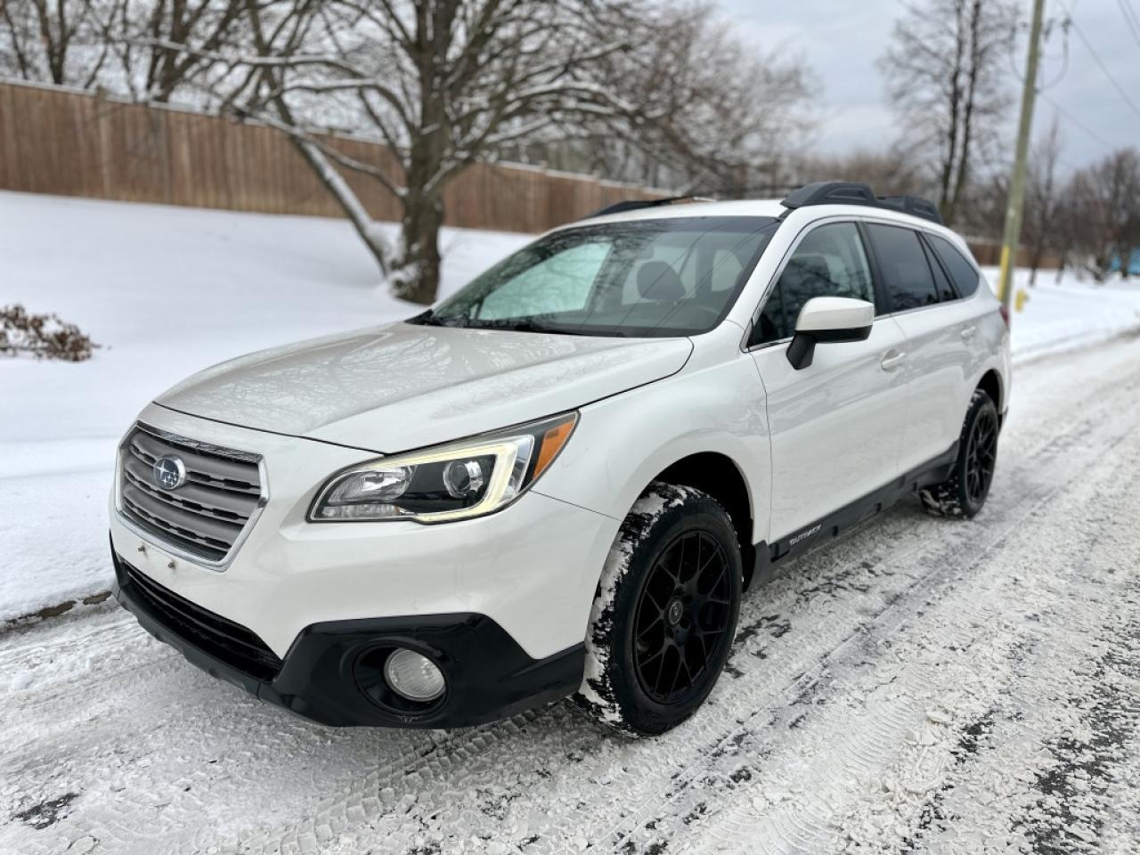 2015 Subaru Outback 2.5I Premium Photo