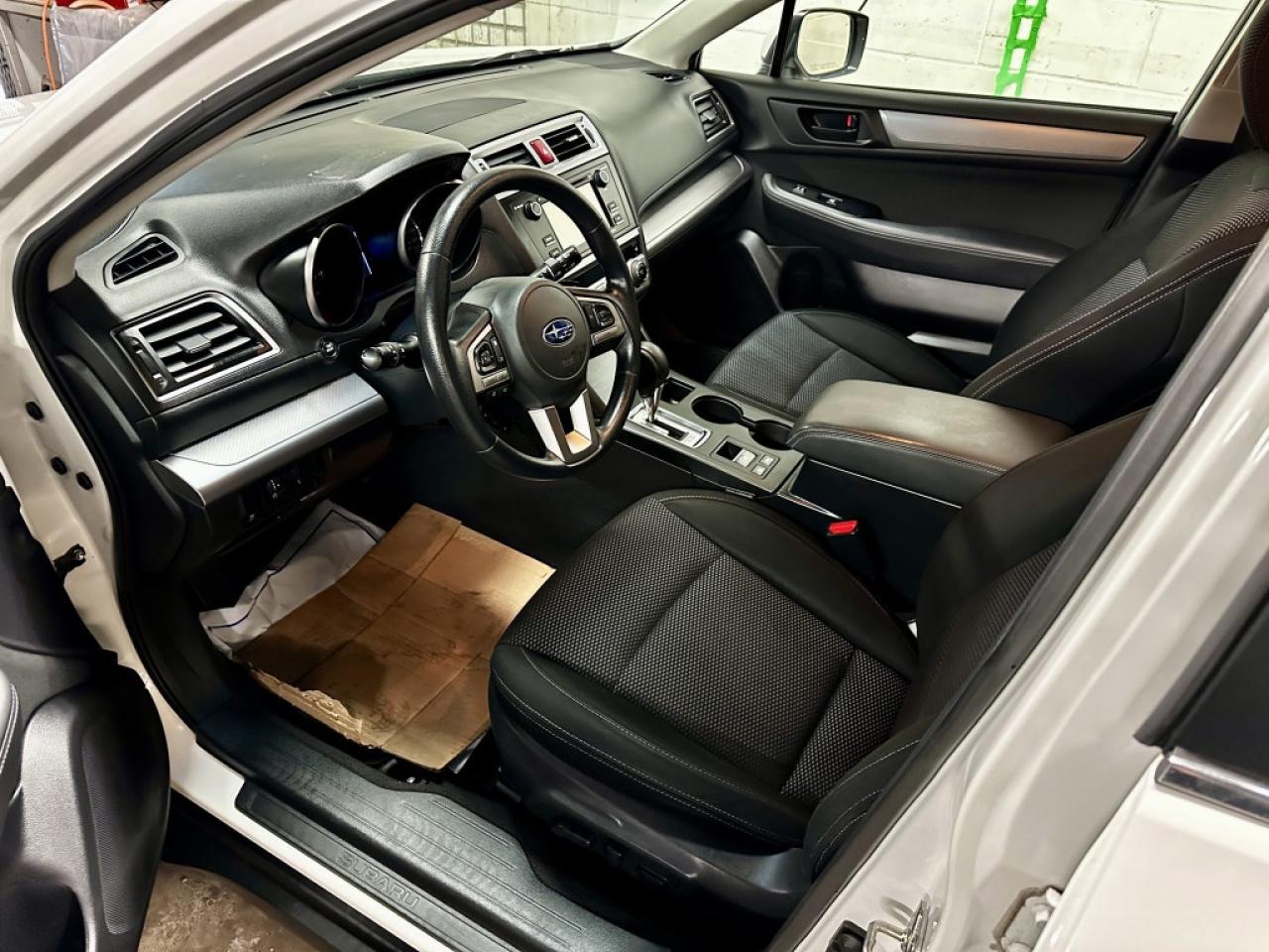 2015 Subaru Outback 2.5I Premium Photo