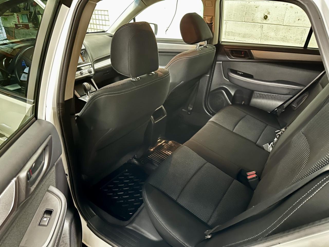 2015 Subaru Outback 2.5I Premium Photo