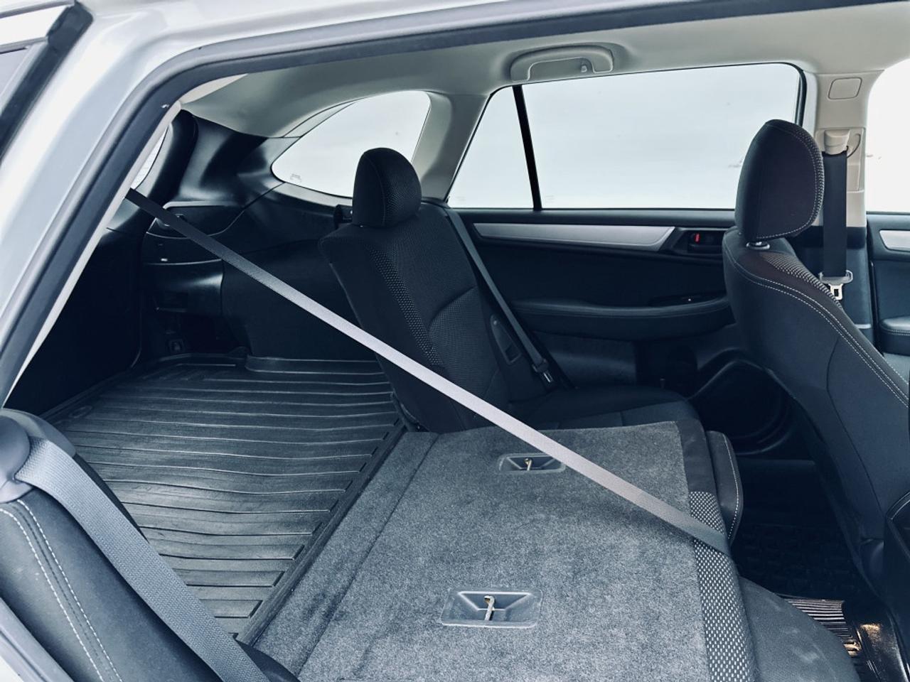 2015 Subaru Outback 2.5I Premium Photo