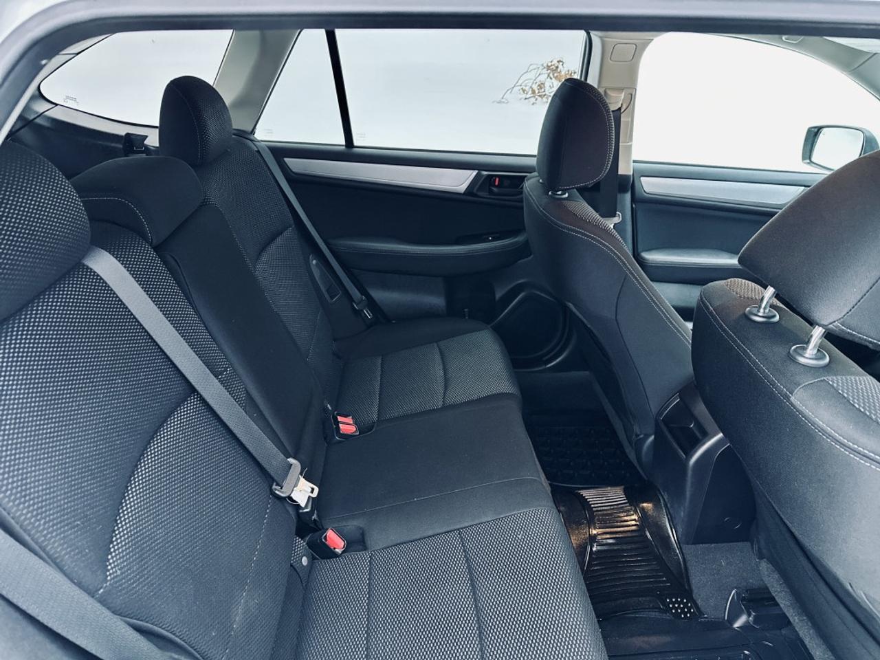 2015 Subaru Outback 2.5I Premium Photo