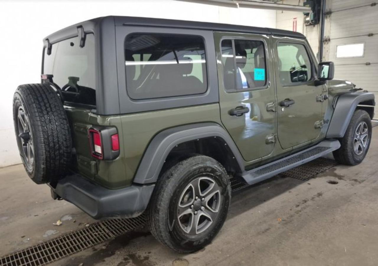 2021 Jeep Wrangler Unlimited Sport S 4WD | Heated Wheel + Seats | Remote Start | CarPlay + Android | Tech Pkg & More ! Photo2