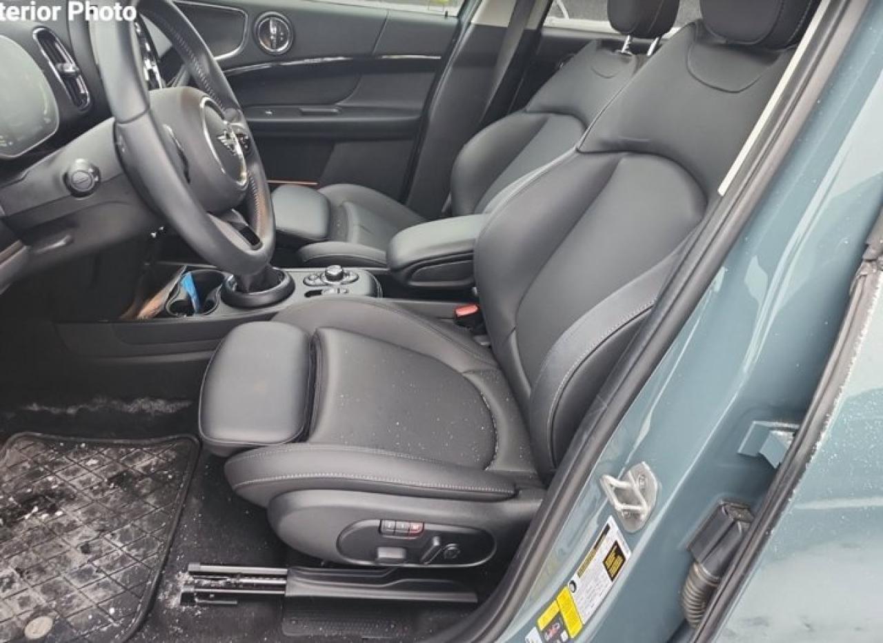 2023 MINI Cooper Countryman Cooper SE | Leather | Sunroof | Nav | Adaptive Cruise | HUD | CarPlay | Power Folding Mirrors & More Photo
