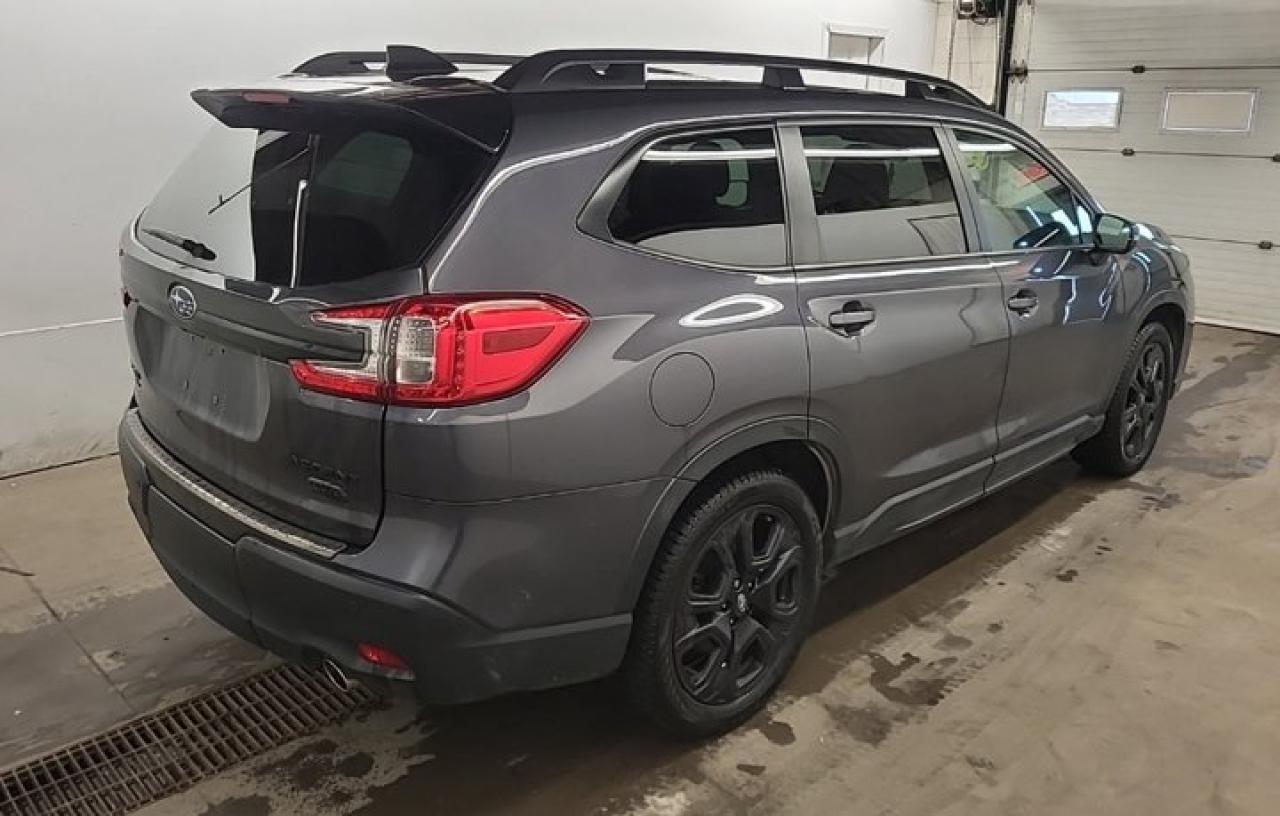 2023 Subaru ASCENT Onyx AWD | 7 Pass | Leather | Sunroof | Heated Wheel + Seats | CarPlay + Android | Rear Cam & More ! Photo