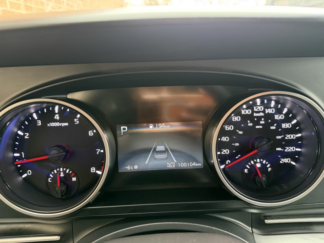 2023 Kia Carnival LX FWD Photo