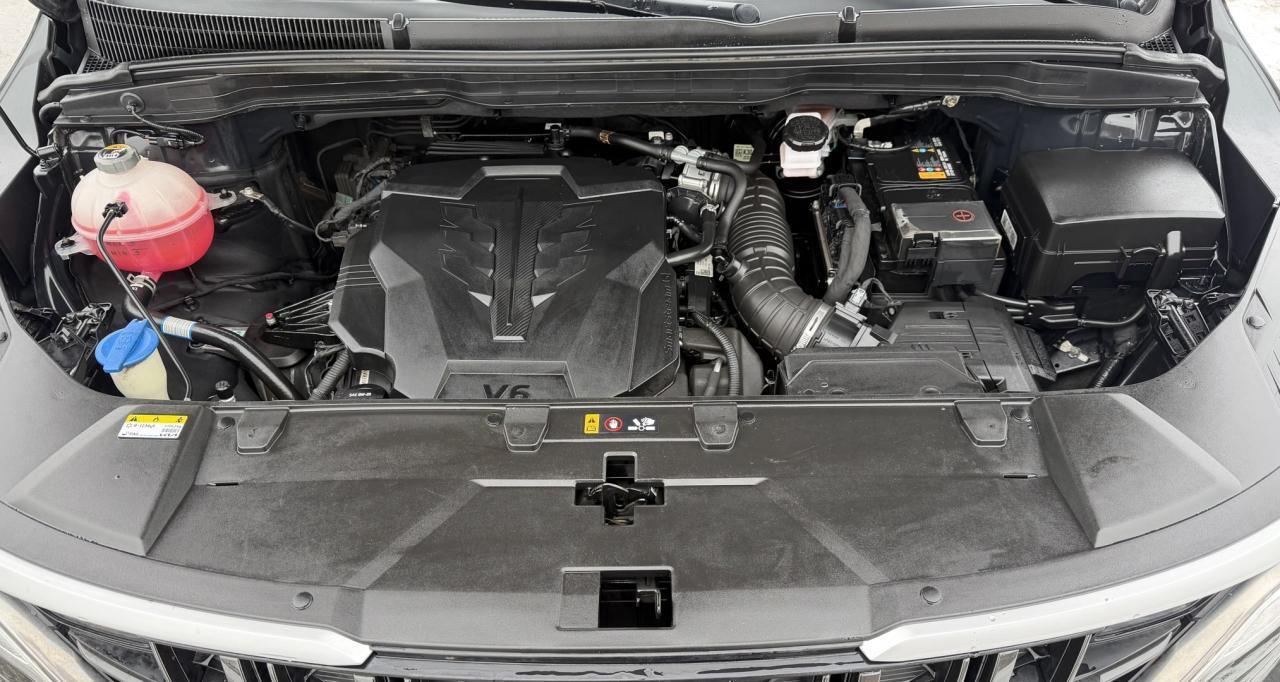 2023 Kia Carnival LX FWD Photo