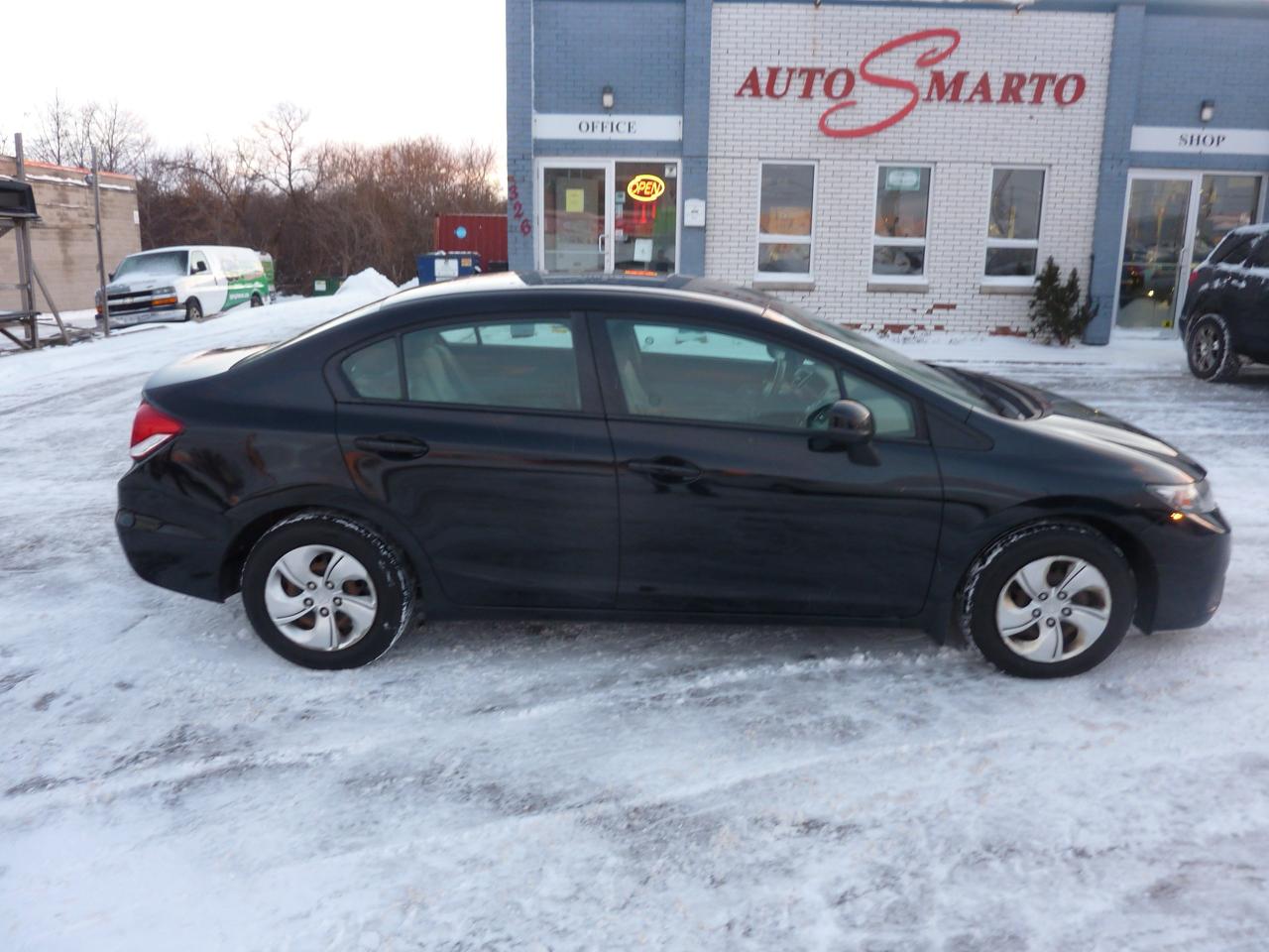 2013 Honda Civic LX Photo3