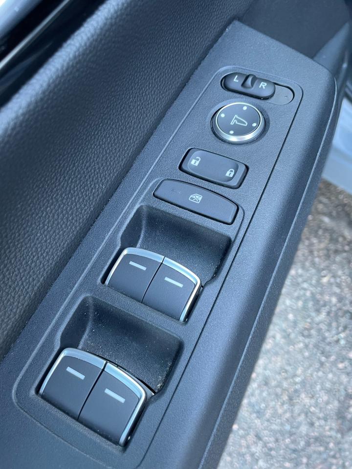 2026 Honda CR-V Touring Photo