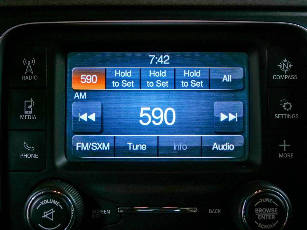 2018 RAM 1500 Express 4x4 Crew Cab 5'7" Box