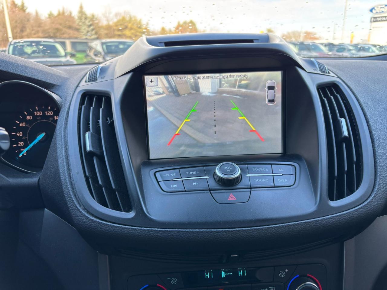 2017 Ford Escape SE, 4WD, 201A PACK, 17'S, NAVIGATION, AS TRADED! Photo