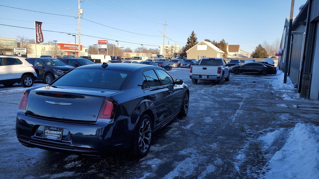 2019 Chrysler 300 300S RWD-NAVIGATION-SUNROOF-WINTER RIMS&TIRES INCL Photo